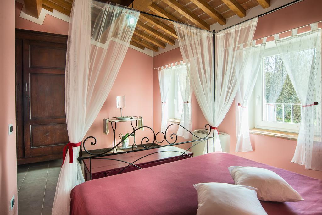 Agriturismo Il Frutteto Ghivizzano Habitación foto
